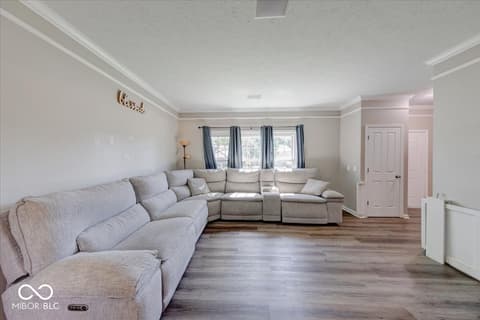 Living room at 4847 Ashbrook Drive, Noblesville, IN