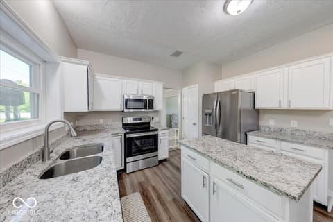 Kitchen at 4847 Ashbrook Drive, Noblesville, IN