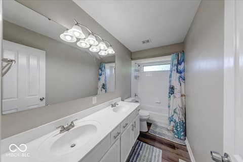 Bathroom at 4847 Ashbrook Drive, Noblesville, IN