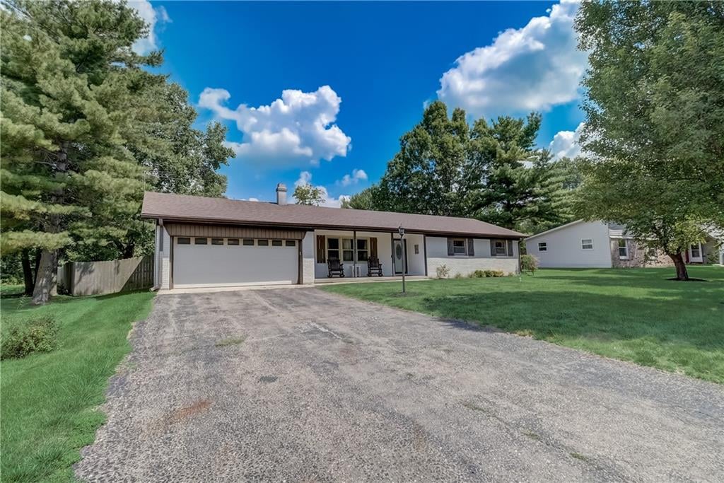 Photo of 328 Fox Circle, Noblesville, IN